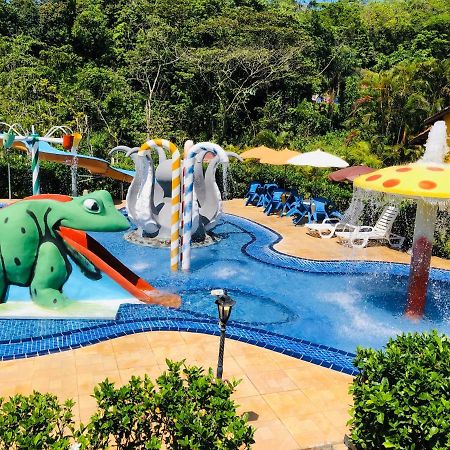 Hotel Bosques Do Massaguacu カラグァタトゥバ エクステリア 写真