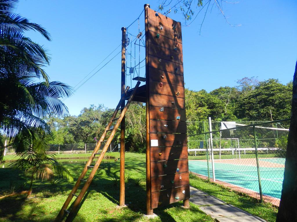 Hotel Bosques Do Massaguacu カラグァタトゥバ エクステリア 写真