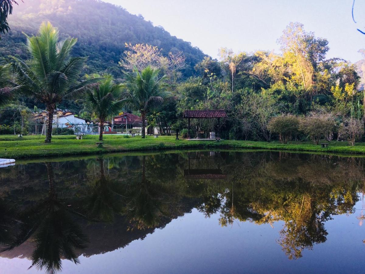 Hotel Bosques Do Massaguacu カラグァタトゥバ エクステリア 写真