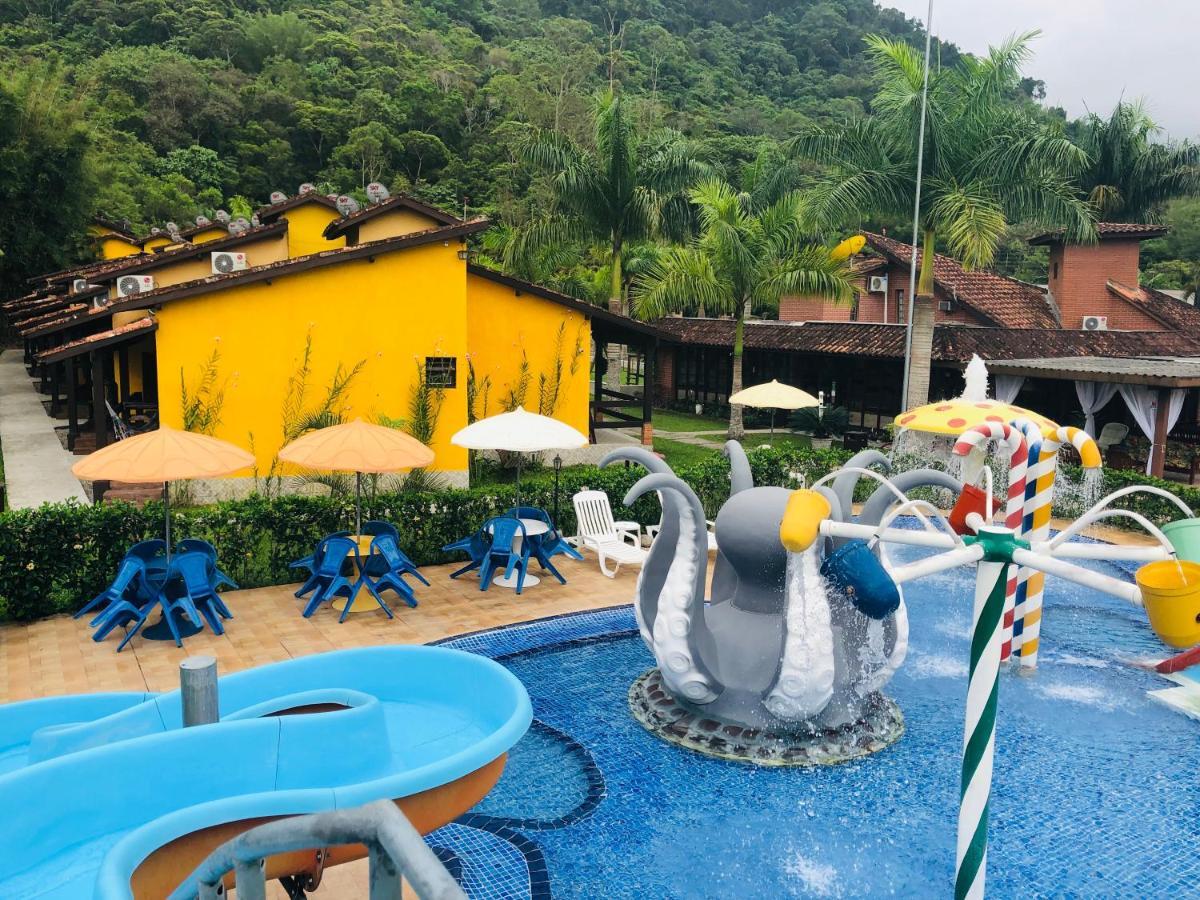 Hotel Bosques Do Massaguacu カラグァタトゥバ エクステリア 写真